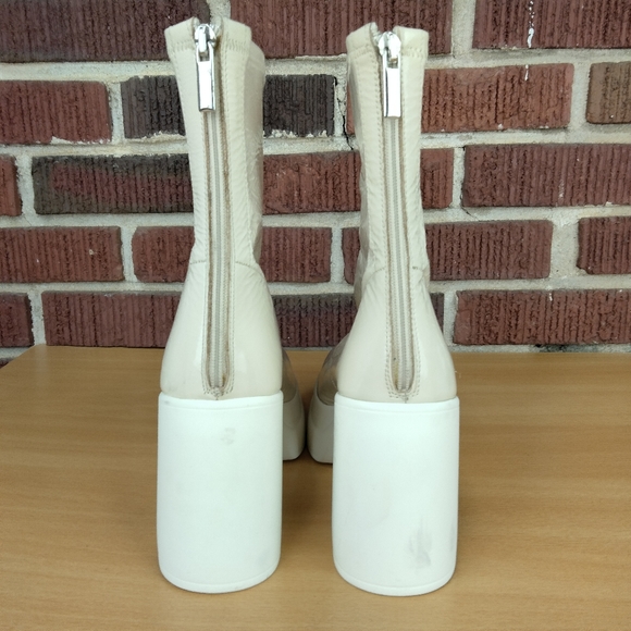 NWT Free People Double Stack Platform Patent Leather Boots in Bone Sz. 39.5 - Picture 8 of 12